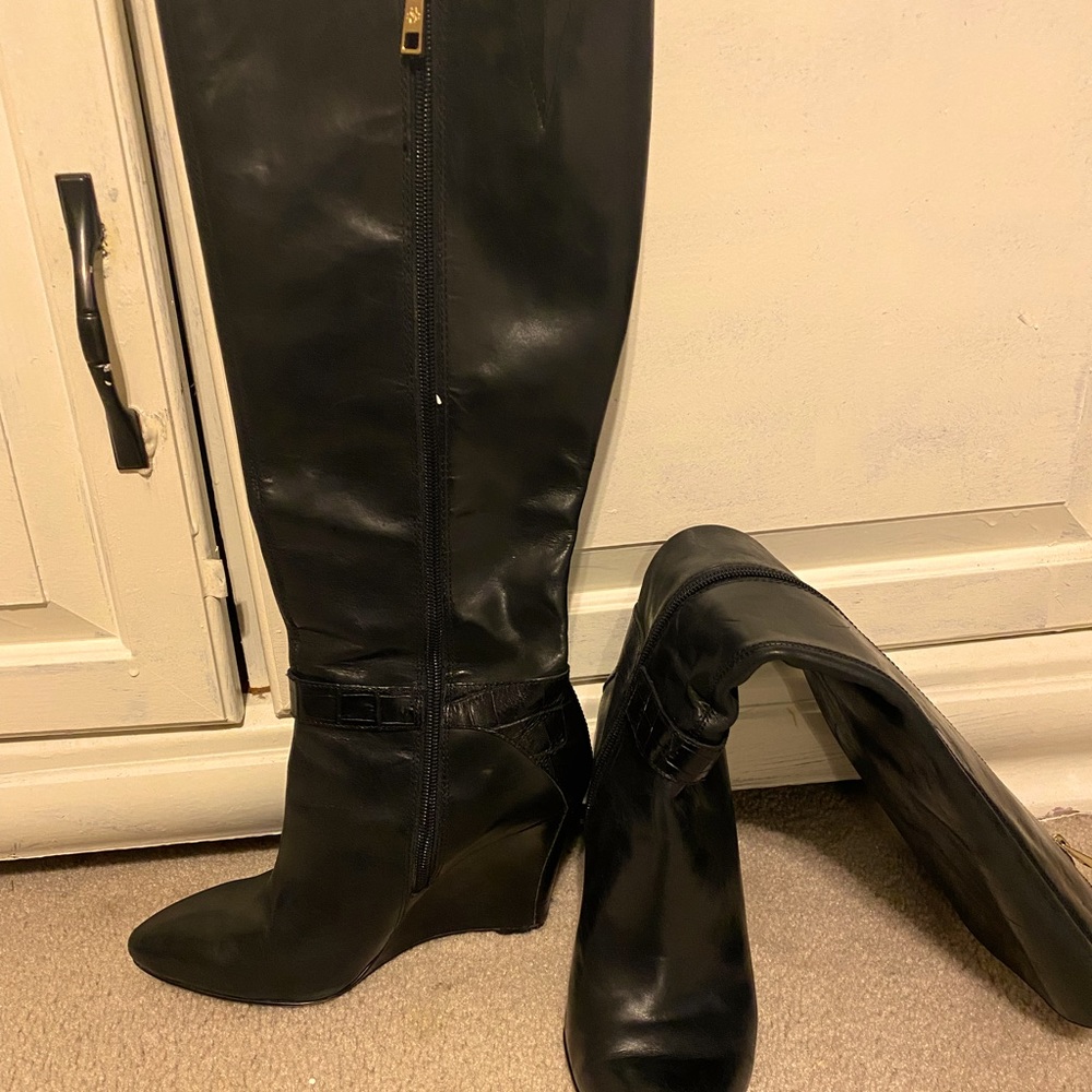 All leather boots